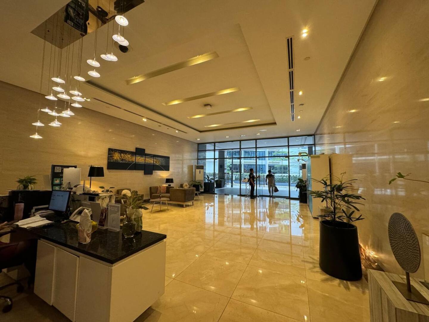 Studio At Viceroy T4 Florence Way مانيلا المظهر الخارجي الصورة